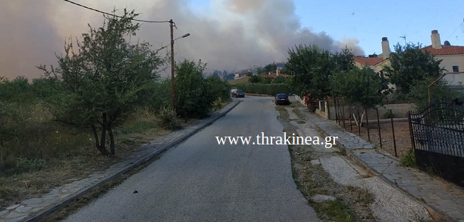 Στους καπνούς έχουν πνιγεί οι Σάπες (φωτογραφίες)