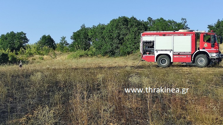 Υπό έλεγχο φωτιά που ξέσπασε στην Κομοτηνή