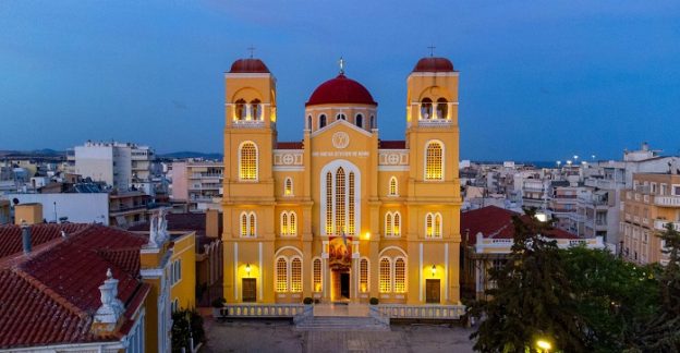 Σε αλλαγές μπροστά από τον Άγιο Νικόλαο θέλει να προχωρήσει η μητρόπολη