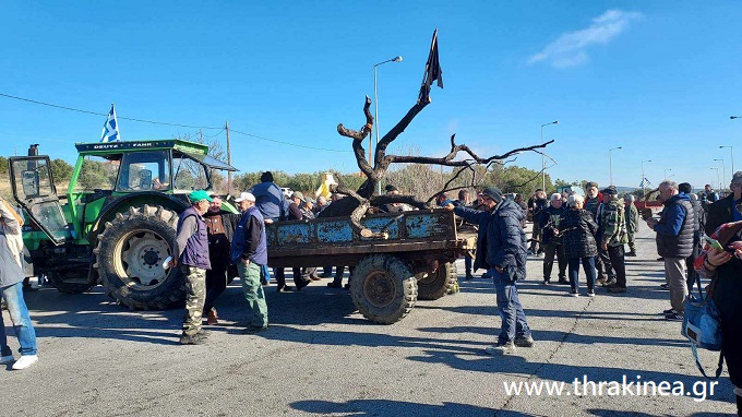 Σ’ όλο τον Έβρο συνεχίζουν τις κινητοποιήσεις τους οι αγρότες – Στους δρόμους και στη Μάκρη